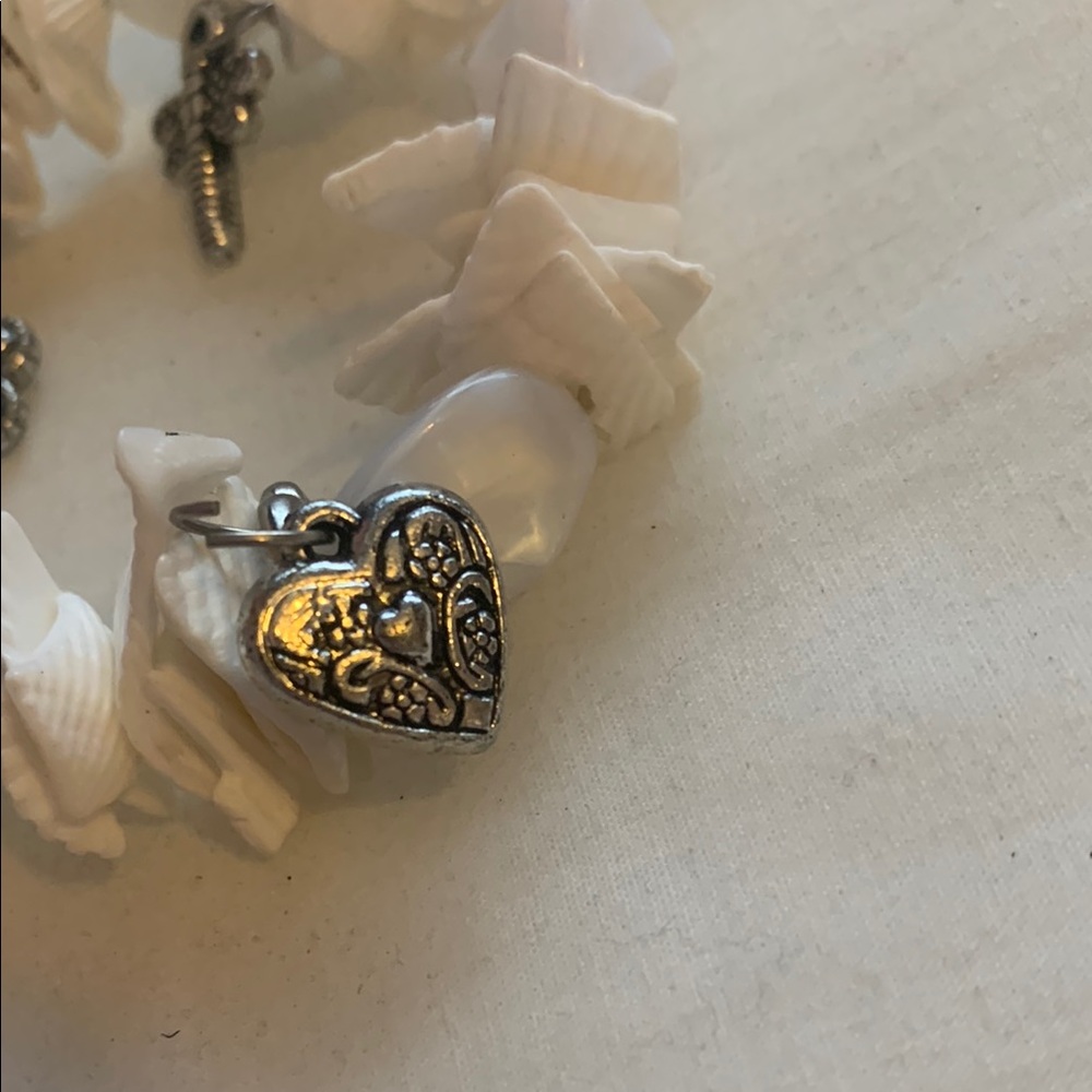 Shell Charm Bracelet - Picture 3 of 5